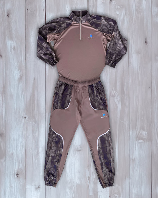 The Carpenter, Camo set.