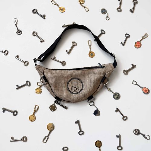 The Jute Walking Pilgrim Bag